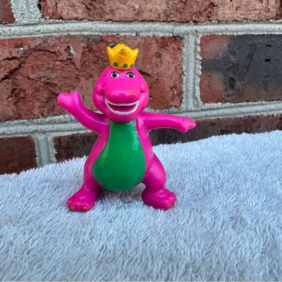 1993 Vintage Barney With Crown 2.5" PVC Loose Figure Lyons Group - Picture 1 of 4